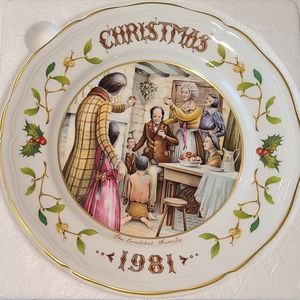 Aynsley Vintage 1981 Cratchit Family